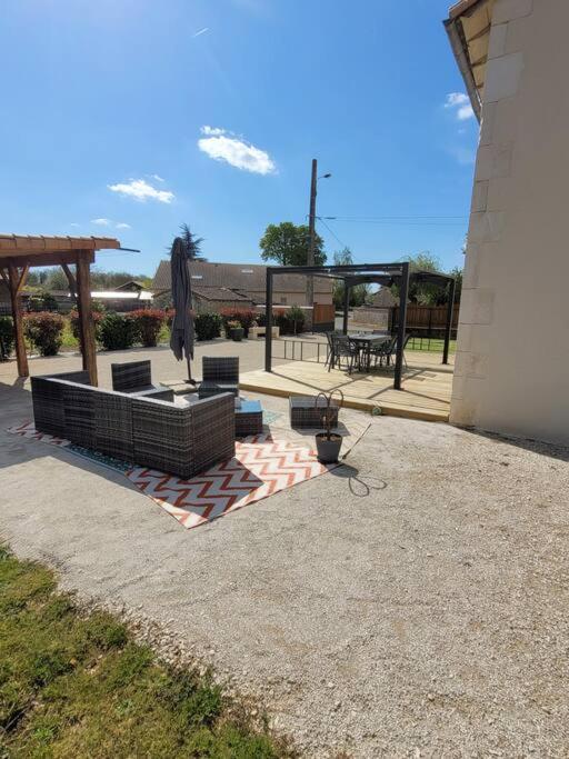 Maison Poitevine 9/10 Personnes Chaunay Экстерьер фото